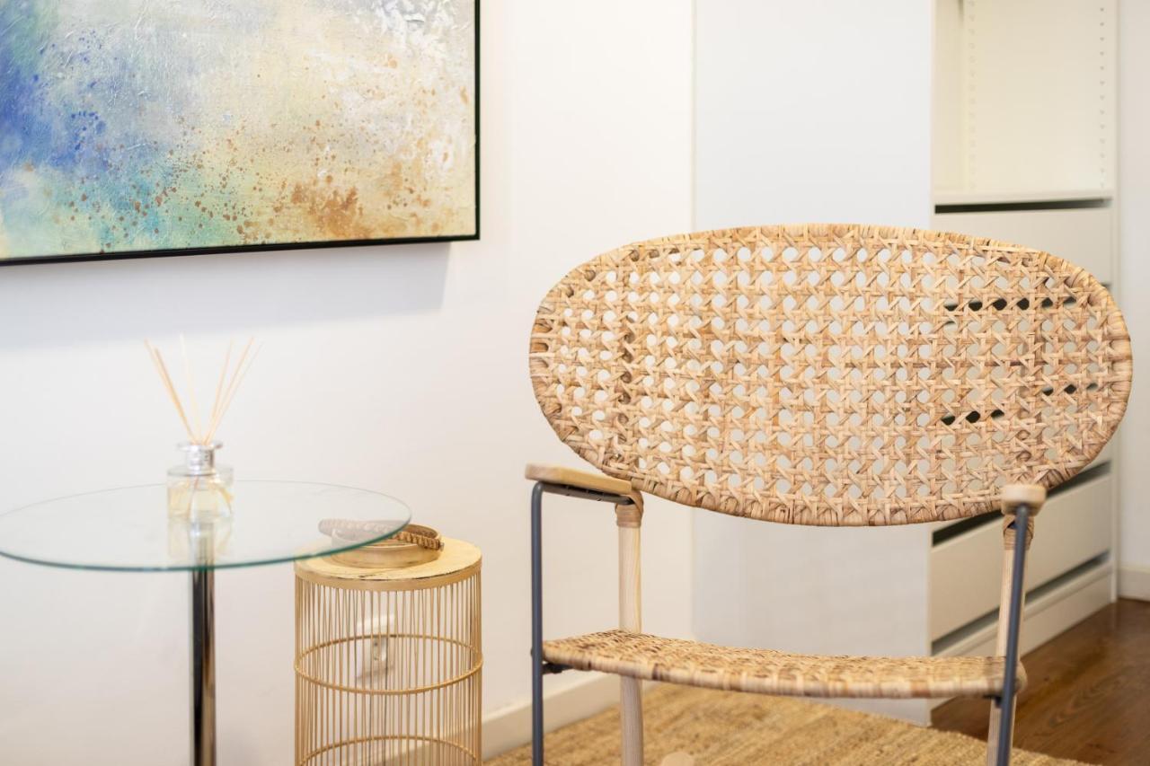 Living Bairro Alto V Apartment Lisbon Bagian luar foto